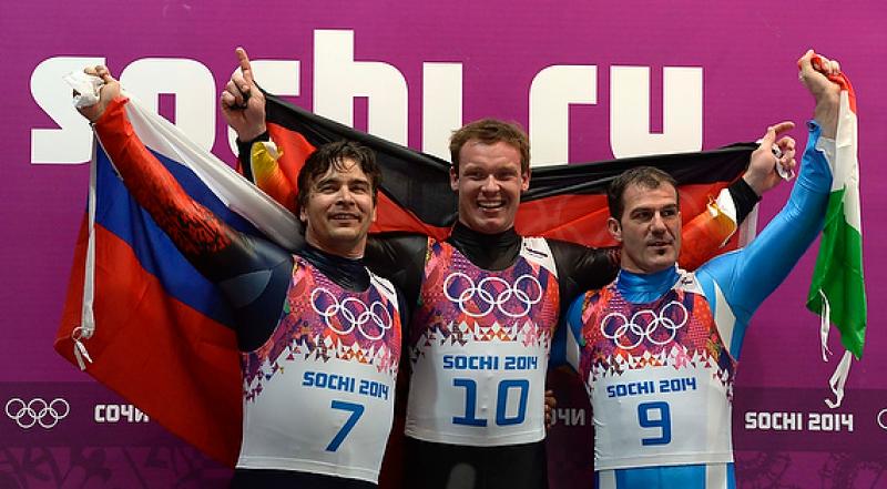 zoeglerbronzoferrarogmt001 zoeglerbronzoferrarogmt001