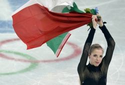 Carolina Kostner flies onto the Olympic podium with a bronze in the figure skating