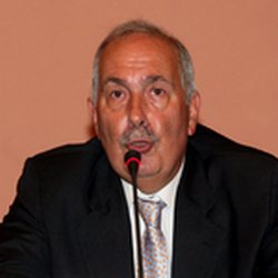 Si è dimesso il Presidente della Federazione Italiana Pallacanestro Fausto Maifredi