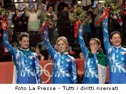 SHORT TRACK: Bronzo nella staffetta femminile medaglia n. 100