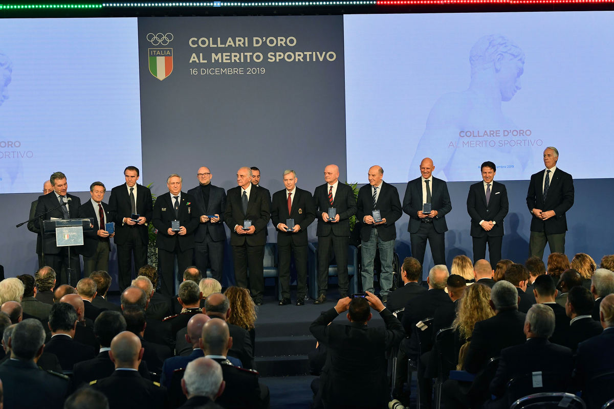 collari doro foto mezzelani pagliaricci gmt094