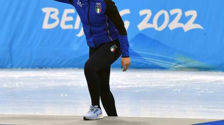 ARIANNA FONTANA  oro cerimonia fiori foto mezzelani gmt110