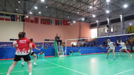 Badminton Fink-Hamza VS Ercetin-Inci ARGENTO foto Luca Pagliaricci ORA05113 copia 