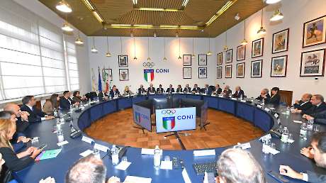1Giunta Abodi  Foto Mezzelani  GMT Sport 0002