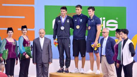 Nuoto 100 Dorso Lorenzo MORA Argento Podio foto Simone Ferraro SFA_0771 copia