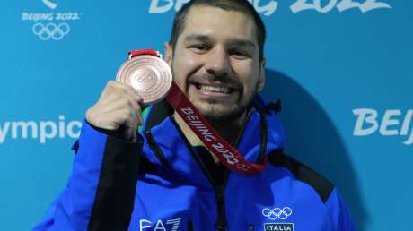 220210 Omar Visintin BRONZO Medal Plaza Ph Luca Pagliaricci LUC08012 copia