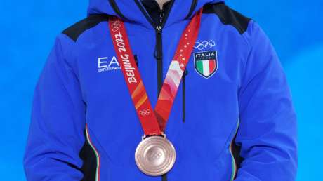 220210 Omar Visintin BRONZO Medal Plaza Ph Luca Pagliaricci PAG06690 copia