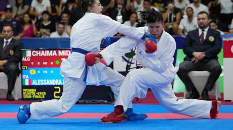 Karate Alessandra Mangiacapra VS Midi Chaima foto Luca Pagliaricci ORA00987 copia 