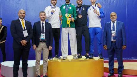 Luigi Busa’ BRONZO foto Luca Pagliaricci LUP05652 copia 