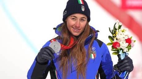 220215 Discesa Libera D Podio GOGGIA DELAGO ph Simone Ferraro BEI02649 copia