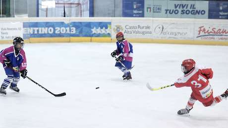2218 Hockey 150 ph Simone Ferraro 28-SFA09011