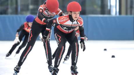 2218 Short Track 126 ph Simone Ferraro 52-SFA08189