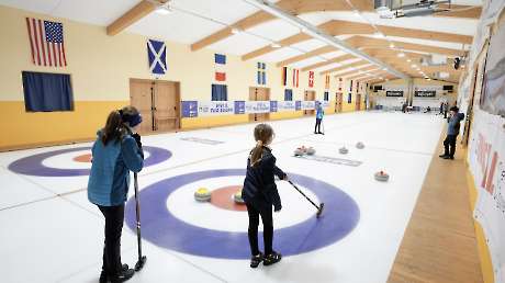 2217 Curling 080 ph Simone Ferraro 44-SFA07428