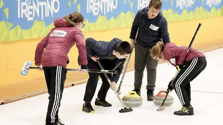 2217 Curling 099 ph Simone Ferraro 25-SFA07842