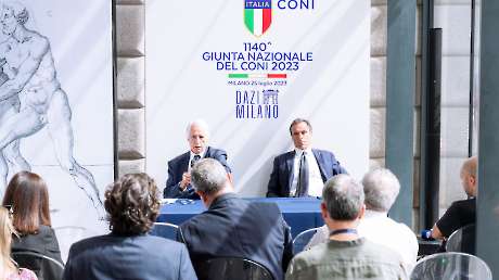 Giunta CONFERENZA Ph Simone Ferraro SFA08333 copia