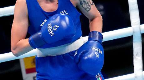 Irma TESTA v Jenifer FERNANDEZ ROMERO (ESP) Ph Simone Ferraro SFA00466 copia