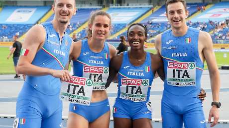ITA 4x400 mix Ph Simone Ferraro SFA04832