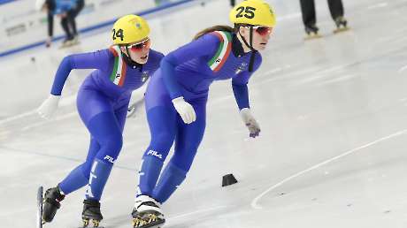 EYOF FVG Short Track  24 Martinelli Sara 25 Rodondi Chiara foto Simone Ferraro SFA00951