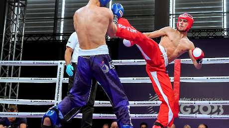 Kickboxing Damiano Salvatore TRAMONTANA v Farid AGHAMOGHLANOV (AZE) Ph Simone Ferraro SFA00659 copia