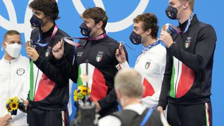 STAFFETTA mista 4x100misti uomini BRONZO foto Luca Pagliaricci GMT _PAG2508 copia