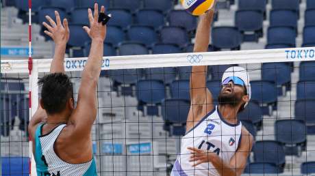 Beach Volley Lupo Nicolai Foto Luca Pagliaricci GMT TOK02080 copia