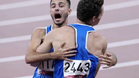 Staffetta 4x100 ITA ORO Foto Luca Pagliaricci GMT _PAG4138 copia