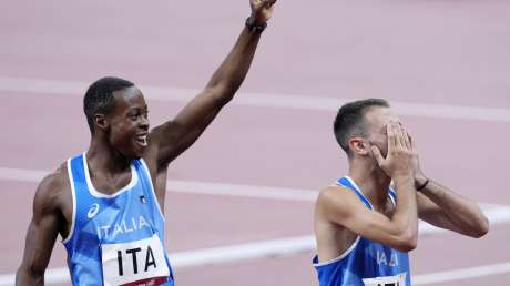 Staffetta 4x100 ITA ORO Foto Luca Pagliaricci GMT _PAG4275 copia