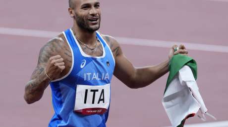 Staffetta 4x100 ITA ORO Foto Luca Pagliaricci GMT _PAG4352 copia