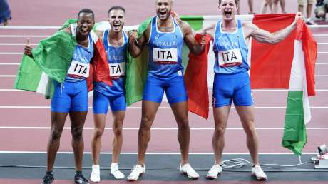 Staffetta 4x100 ITA ORO Foto Luca Pagliaricci GMT _TOK7698 copia