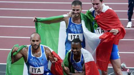 Staffetta 4x100 ITA ORO Foto Luca Pagliaricci GMT _TOK7738 copia