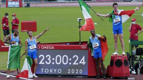 Staffetta 4x100 ITA ORO Foto Luca Pagliaricci GMT _TOK7817 copia