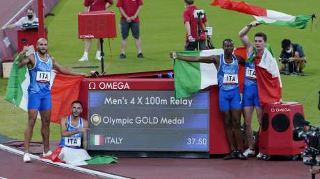 Staffetta 4x100 ITA ORO Foto Luca Pagliaricci GMT _TOK7841 copia