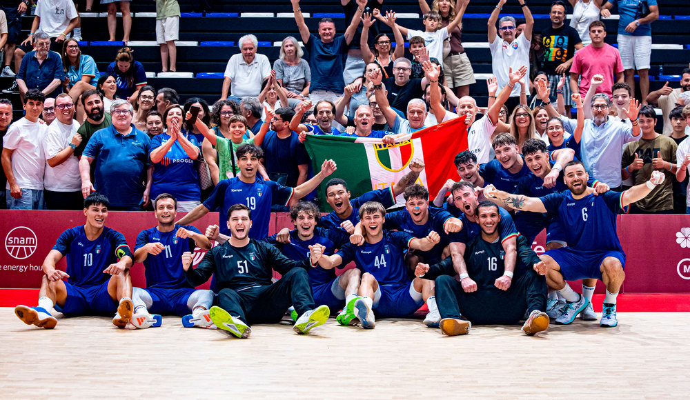 Bocce: Mana in finale per l'oro nel tiro di precisione del volo. Esordio vincente per l'Italia maschile di pallamano