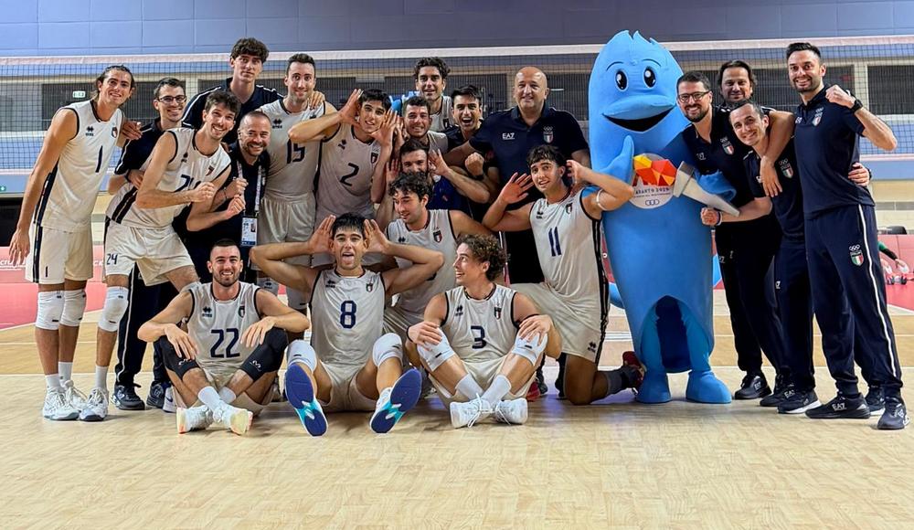 Italia maschile di pallavolo ed altri tre pugili in semifinale, Buccolieri primo nel trap dopo 75 piattelli