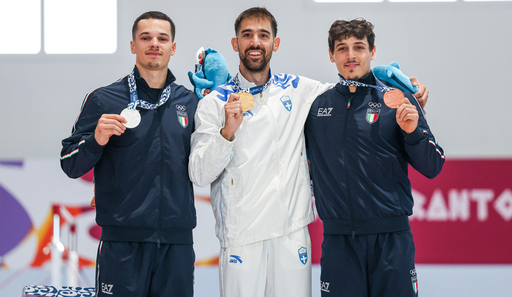 Cinque medaglie tra pesi e artistica, storico record di podi per l'Italia Team: superata Bari 1997