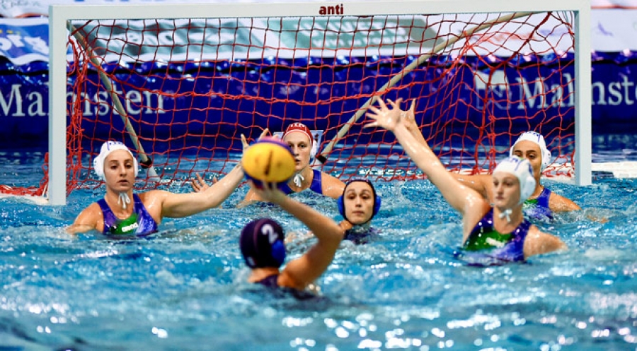 World League, esordio vincente per il Setterosa. Francia sconfitta 14-4 a Firenze