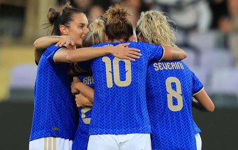 Play-off Mondiali femminili, Italia al turno decisivo: a Firenze è 1-1 con la Bielorussia