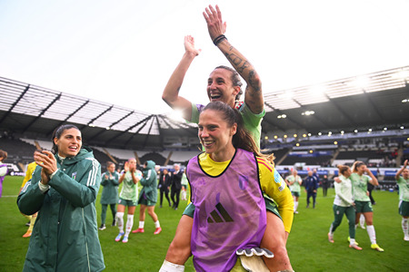 Nations League: le azzurre calano il poker in Galles e chiudono il girone al secondo posto