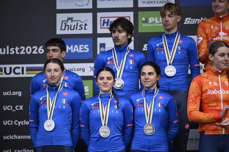 Mondiali di ciclocross: l'Italia centra l'argento nel team relay di apertura a Hulst