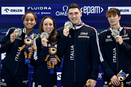 Vasca corta, Europei di Lublino: oro dell'Italia nella 4x50 misti mista nel day 2