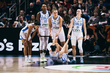 Mondiali, azzurre ko nella partita di spareggio: l'Australia passa 82-80 e centra i quarti
