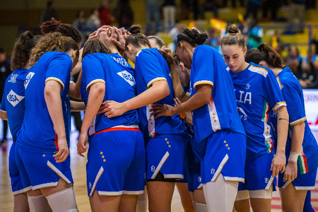 La Línea: le azzurre superano 77-61 la Spagna nell'incontro di apertura del triangolare