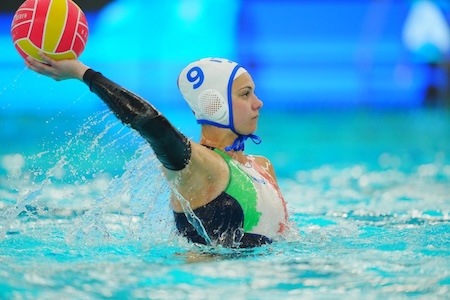 Il Setterosa chiude la prima fase di World Cup battendo l'Olanda con lo score di 12-10