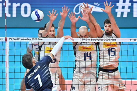 Europei, seconda vittoria per l'Italia maschile: Grecia liquidata in tre set a Modena