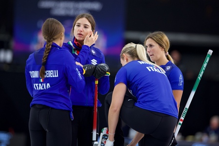 Mondiali femminili di curling: Italia battuta 10-3 dalla Cina nella quarta sfida