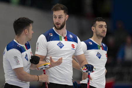 Curling, concluso il round robin dei Mondiali: azzurri allo spareggio per la semifinale