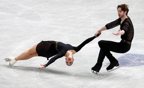 Figura, ISU Grand Prix Final: azzurri in piena lotta per il podio a Nagoya dopo i corti