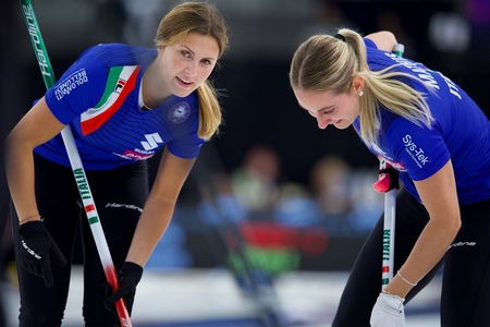Curling: Nazionale femminile al via in Alberta nel torneo Autumn Gold Classic