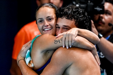 Sincro misto: Pellacani e Santoro si tingono d'oro agli Europei di Parigi dai 3 metri